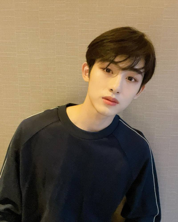 5 Artis Korea Minta Maaf karena Alasan Aneh, Nomor 2 Kepergok Nongkrong dengan Teman Wanita