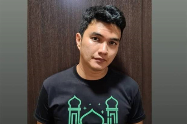 6 Artis yang Buka Warung di Depan Rumah, Nomor 3 Jualan Mie Ayam