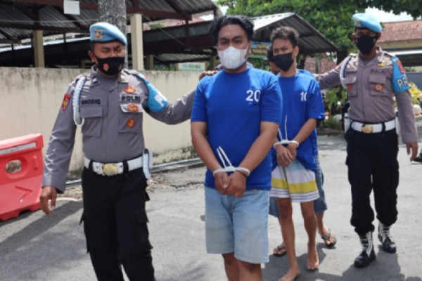 Sangar saat Beraksi, Ini Penampakan 3 Pelaku Pengrusakan Mobil Mewah di Bantul