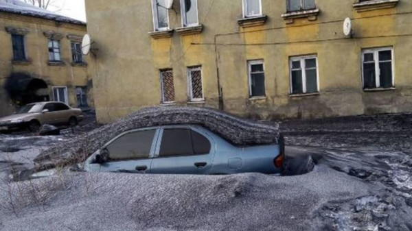 Fenomena Salju Hitam Selimuti Wilayah Siberia