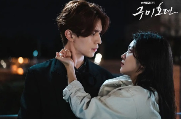 5 Kisah Cinta Drama Korea yang Tidak Biasa, dari Vampir hingga Rubah Ekor 9