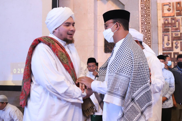 Anies Hadiri Tabligh Akbar dan Maulid Nabi di JIC Koja, Kagum Ketertiban Jamaah