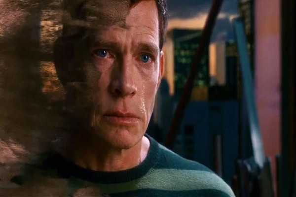10 Penjahat dengan Cerita Latar Paling Memilukan di Film Marvel