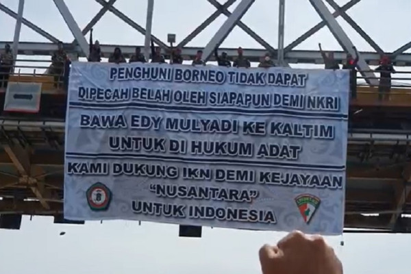 Tuntut Edy Mulyadi Ditangkap, Laskar Pemuda Adat Dayak Ancam Tutup Jalur Batu Bara