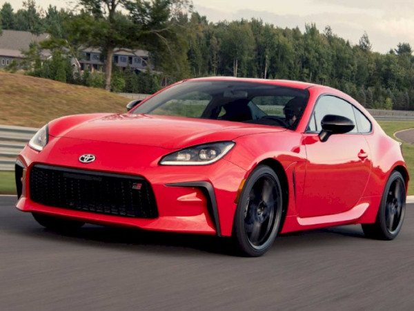 10 Sport Car Keren yang Tak Diminati Pembeli, No 6 Mobil Iron Man