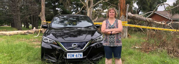 Pasangan di Australia Sukses Gunakan Nissan Leaf Jadi Genset Selama 4 Hari