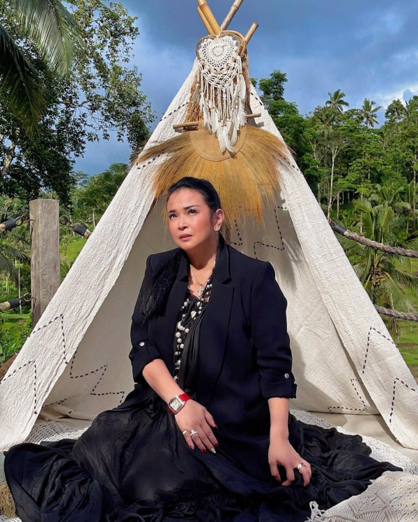 5 Artis Indonesia Menikah Lagi Usai Suami Meninggal, Nomor 3 Naik Pelaminan Usia 73 Tahun