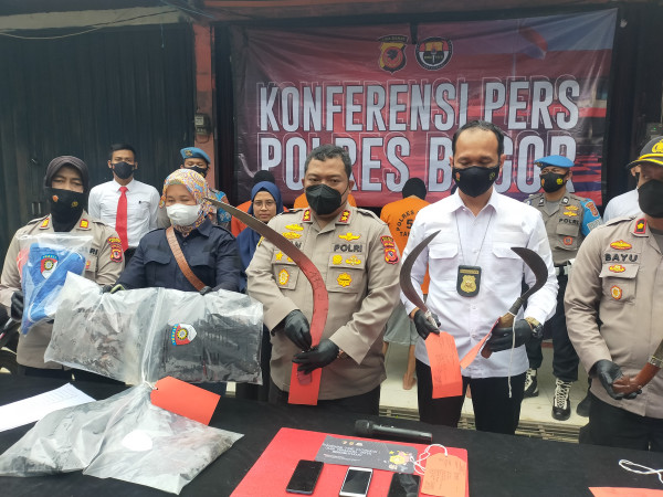 Ini Tampang 5 Tersangka Kasus Penyerangan Geng Motor di Cibinong
