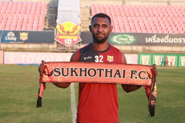 Pemain Sepak Bola Asal Papua yang Pernah dan Pantas Bermain di Luar Indonesia