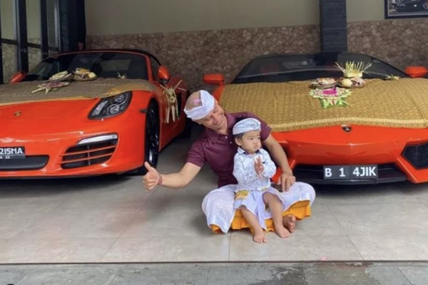 Berkat Jualan Oleh-oleh, Ajik Krisna Kini Dinobatkan Jadi Crazy Rich Bali