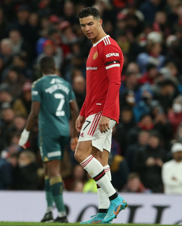 Gagal Penalti Saat MU Tersingkir dari Piala FA, Cristiano Ronaldo Jadi Olok-olok Netizen
