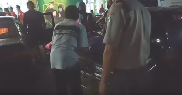 Puluhan Korban Bus Pariwisata GA Trans yang Tabrak Bukit Bego Dibawa ke 3 RS di Bantul