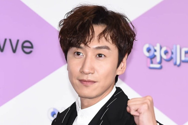 Deretan Aktor Korea yang Wamil dalam Usia Muda, Jadi Berkah dalam Karier