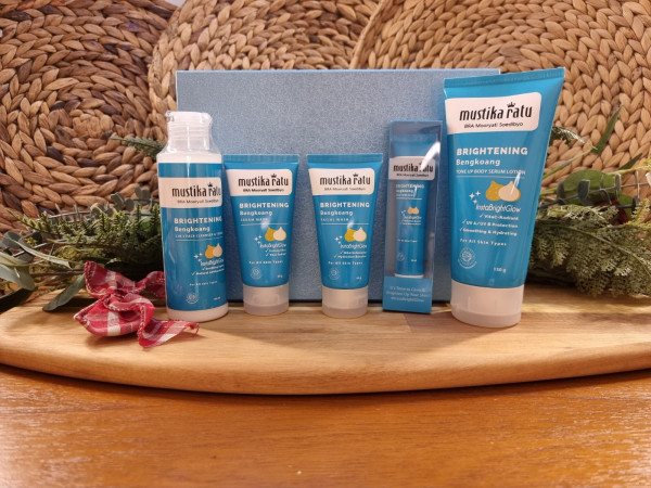 Skincare yang Bikin Kulit Cerah dan Glowing Seketika tapi Aman, Emang Ada?