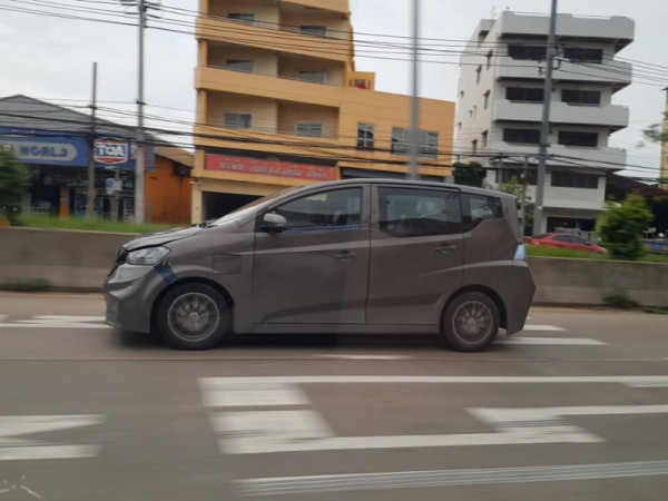 Lama Menghilang, Mobil Listrik Buatan Dalam Negeri Thailand Nongol di Jalanan