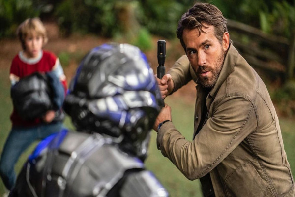 10 Film Original Netflix yang Wajib Ditonton Sepanjang 2022