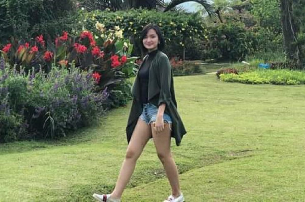 Penampakan Polwan Cantik Briptu Christy, Seksi Berkulit Mulus Namun Tak Bisa Tekanan