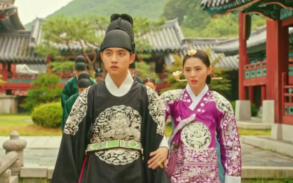 5 Drama Korea Tentang Hubungan Palsu, Ada yang Diperani D.O EXO