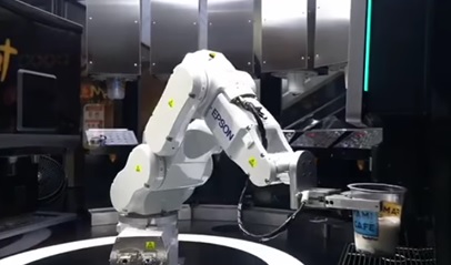 Yuk, Cobain Kopi Buatan Robot Barista dari FamilyMart