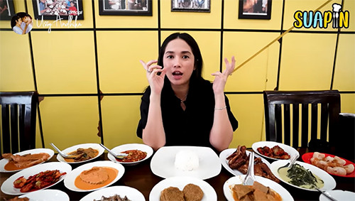 4 Artis yang Suka Nasi Padang, Nomor Terakhir Minta Dibungkus tapi Makan di Tempat