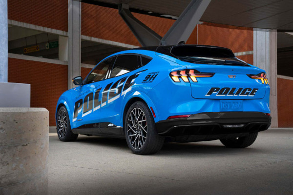 Kepolisian Kota New York Beli 184 Unit Mobil Listrik Ford Mustang Mach-E GT