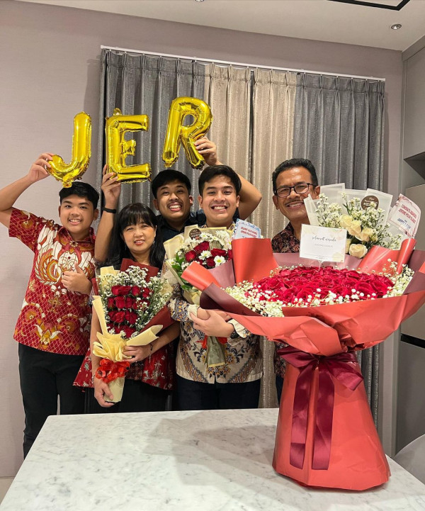 Jerome Polin Lulus Kuliah, Judul Skripsinya Bikin Ketawa Ngakak