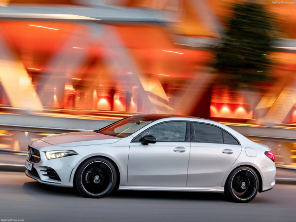 Gagal Pikat Anak Muda Kaya, Mercedes-Benz Suntik Mati A-Class