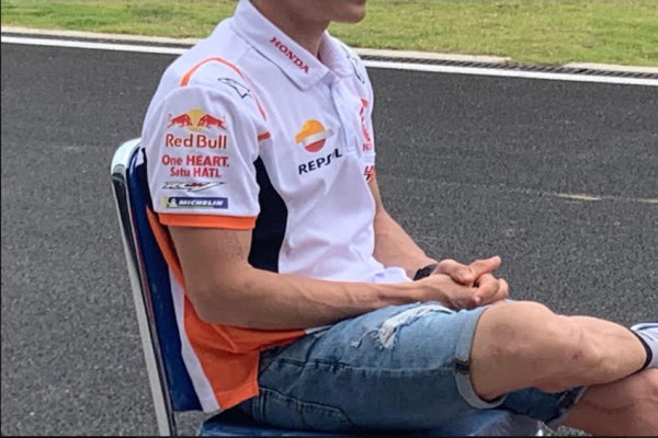 Penampakan Luka Jahitan di Lengan dan Paha Marc Marquez yang Bikin Penasaran