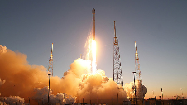 Roket yang Akan Menabrak Bulan Ternyata Punya China Bukan Elon Musk