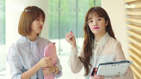 5 Cara Nyatakan Cinta Anti-mainstream ala Drama Korea