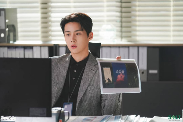 5 Cara Nyatakan Cinta Anti-mainstream ala Drama Korea