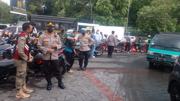 Jalan Suryakencana Bogor Malam Ini Dijaga 400 Aparat Gabungan, Ada Apa?