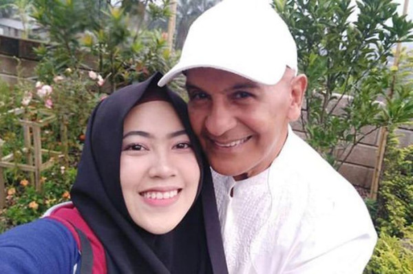 4 Pasangan Artis yang Usianya Beda Jauh, Nomor 3 Selisih 45 Tahun