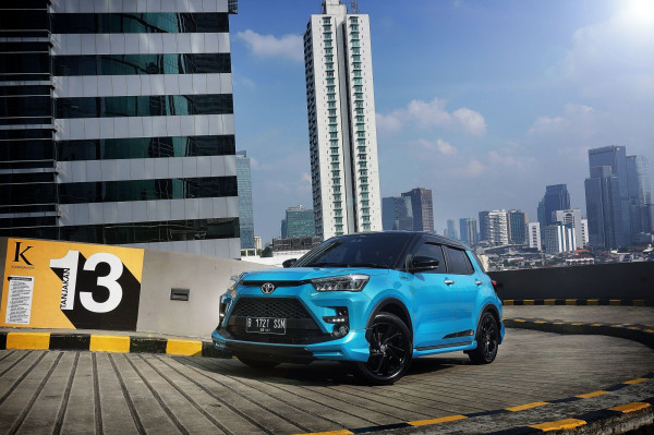 Perbandingan Harga dan Teknologi Mobil-mobil SUV Kompak di Indonesia