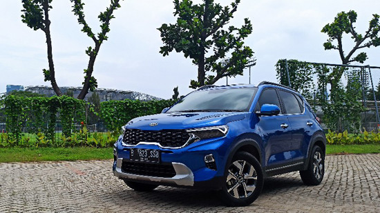 Perbandingan Harga dan Teknologi Mobil-mobil SUV Kompak di Indonesia
