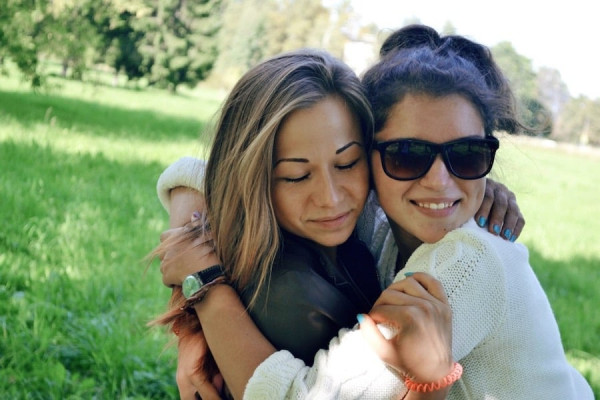 8 Mitos Hubungan Pertemanan, termasuk 'Friends Forever'