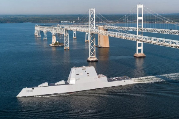 Bikin Heboh, Kapal Perang Siluman China Mirip Kapal Zumwalt AS