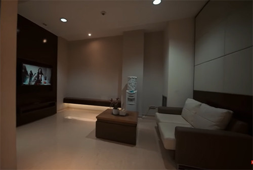 Penampakan Kamar Perawatan Mewah Aurel Hermansyah di RS, Ada Kasur Ukuran Queen Size