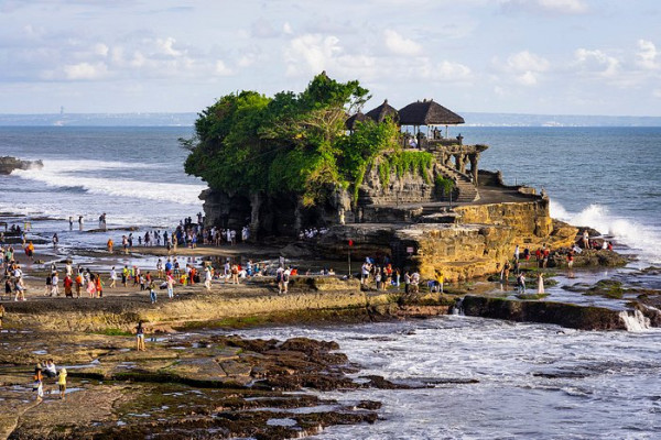 7 Destinasi Wisata Indonesia Jadi Tempat Liburan Tokoh Dunia, Nomor 3 Dikunjungi Raja Salman