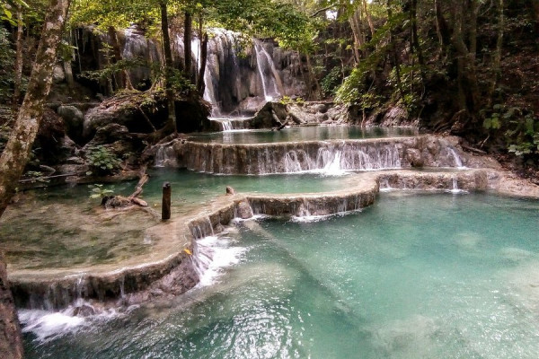 7 Destinasi Wisata Indonesia Jadi Tempat Liburan Tokoh Dunia, Nomor 3 Dikunjungi Raja Salman