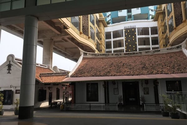 4 Tempat Angker di Jakarta Barat, Nomor 2 Ada Penampakan Noni Belanda