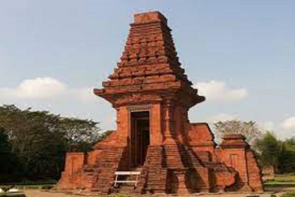 Pendopo Agung Trowulan, Saksi Bisu Sumpah Palapa Gajah Mada yang Menggetarkan