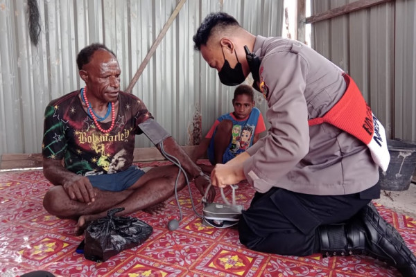 Satgas Damai Cartenz Terus Lakukan Pendekatan Humanis