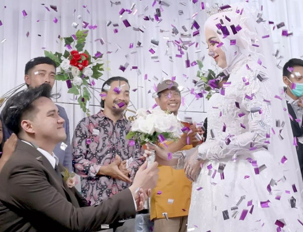 Jadi Perhatian, Ini 5 Foto Pernikahan Mantan Suami Mawar AFI dengan Baby Sitter Anaknya