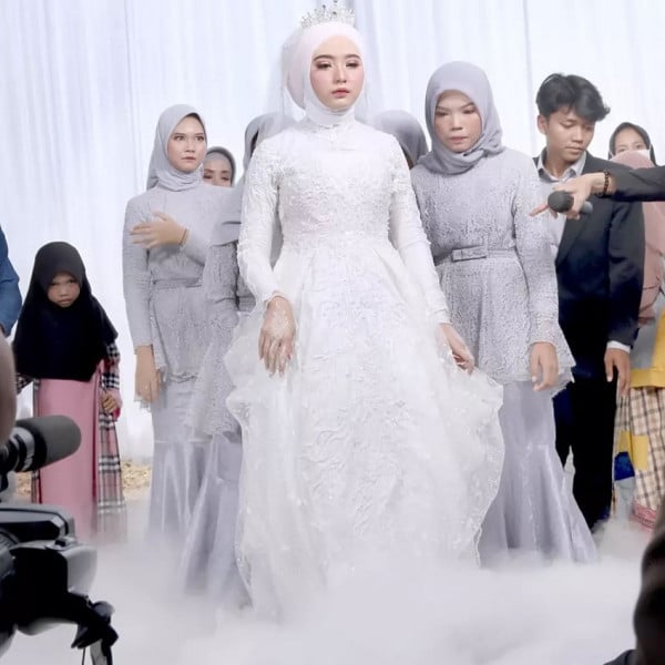 Jadi Perhatian, Ini 5 Foto Pernikahan Mantan Suami Mawar AFI dengan Baby Sitter Anaknya