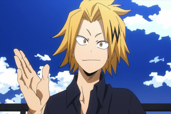 10 Karakter Anime yang Selalu Mengalami Nasib Sial