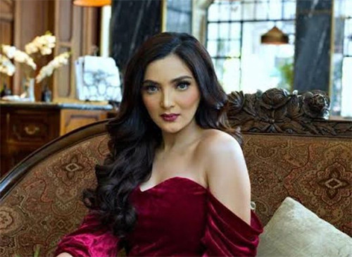 Ashanty dan Gaya Rambutnya, Bondol hingga Berponi