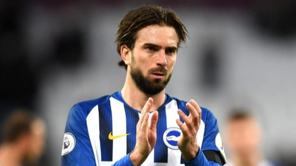 5 Pemain Sepak Bola Dunia yang Pensiun Muda, Salah Satunya karena Bayi Kembar