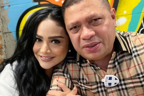 5 Artis yang Memilih Bercerai dan Menikah dengan Selingkuhannya