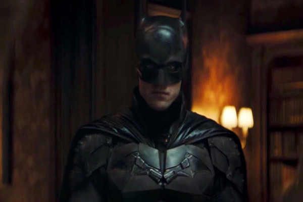 10 Simbol Batman yang Pernah Tampil di Film Caped Crusader